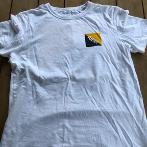 American Eagle T-shirt